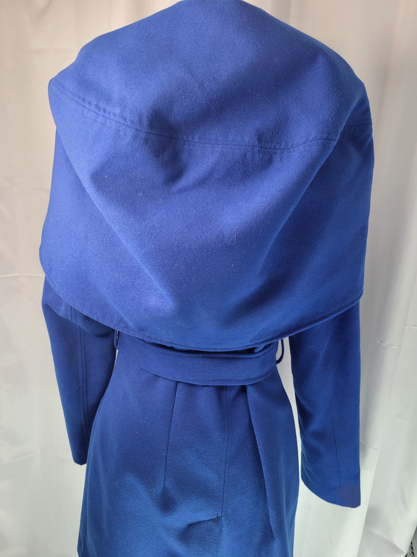 Royal Blue Belted Coat with Dramatic Collar – New York & Company - Small