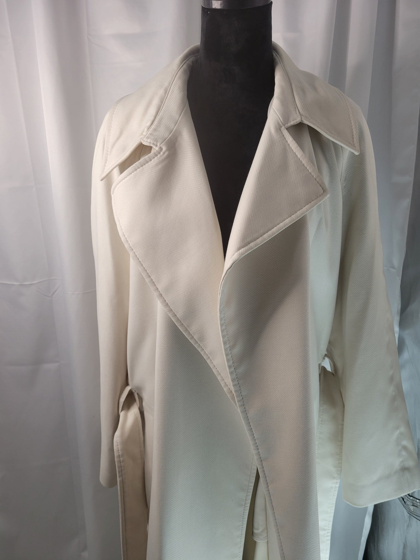 H & M Winter White Belted Trench Overcoat - New Condition - Size XL